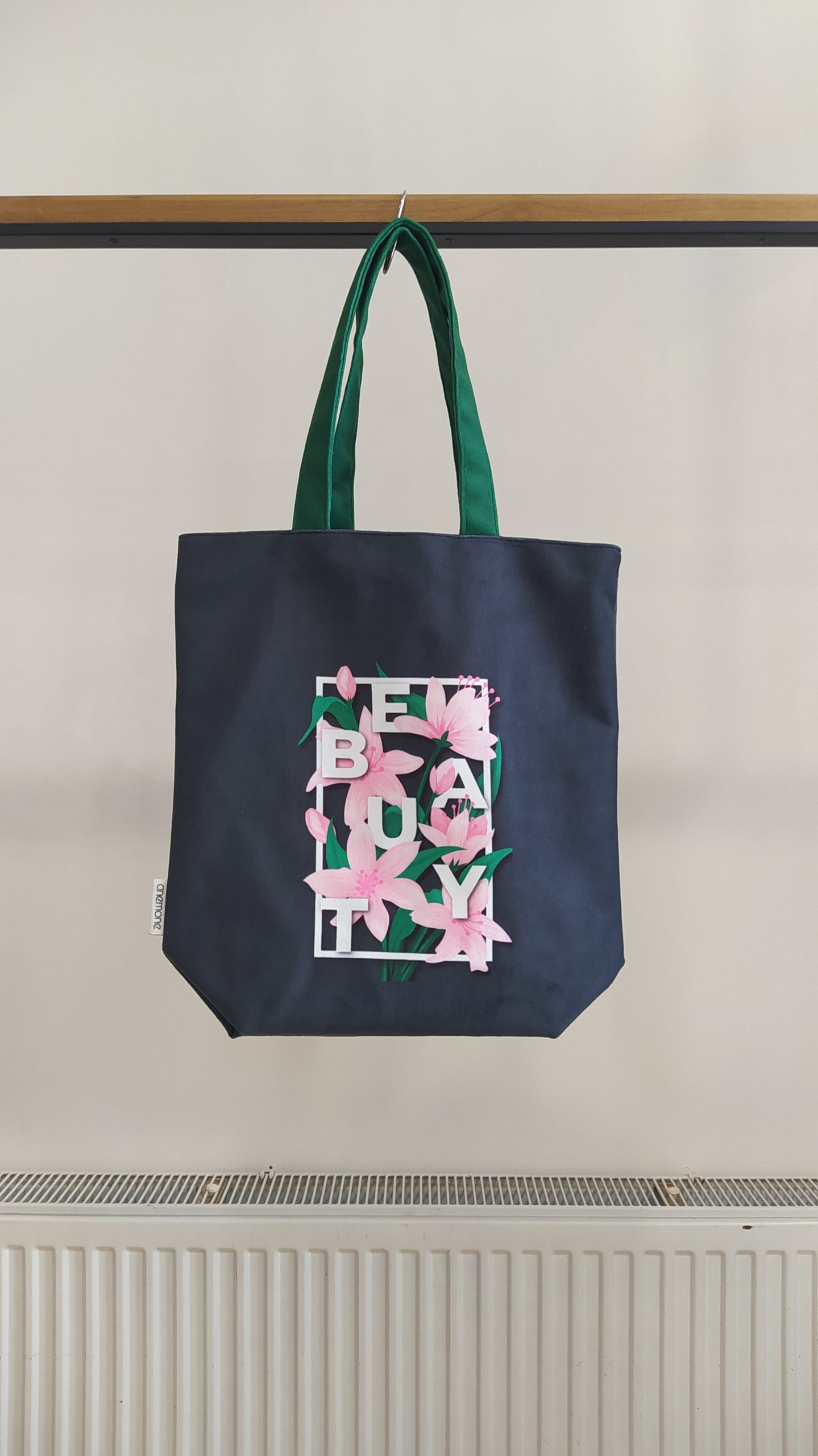 تت بگ پارچه ای دکمه دار طرح بیوتی